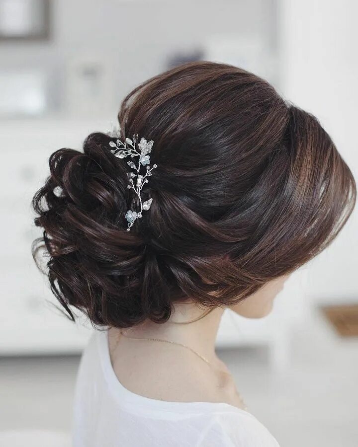 Красивые прически на средние волосы собранные The Gangleader's Girl Hairstyles for thin hair, Wedding hairstyles updo, Wedding