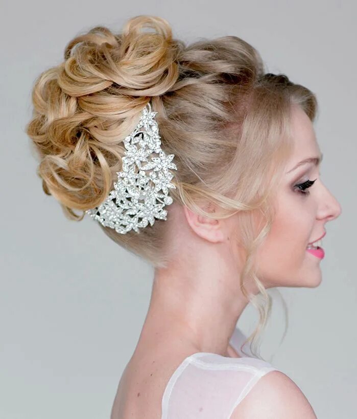 Красивые прически на свадьбу короткие волосы Pin en boda