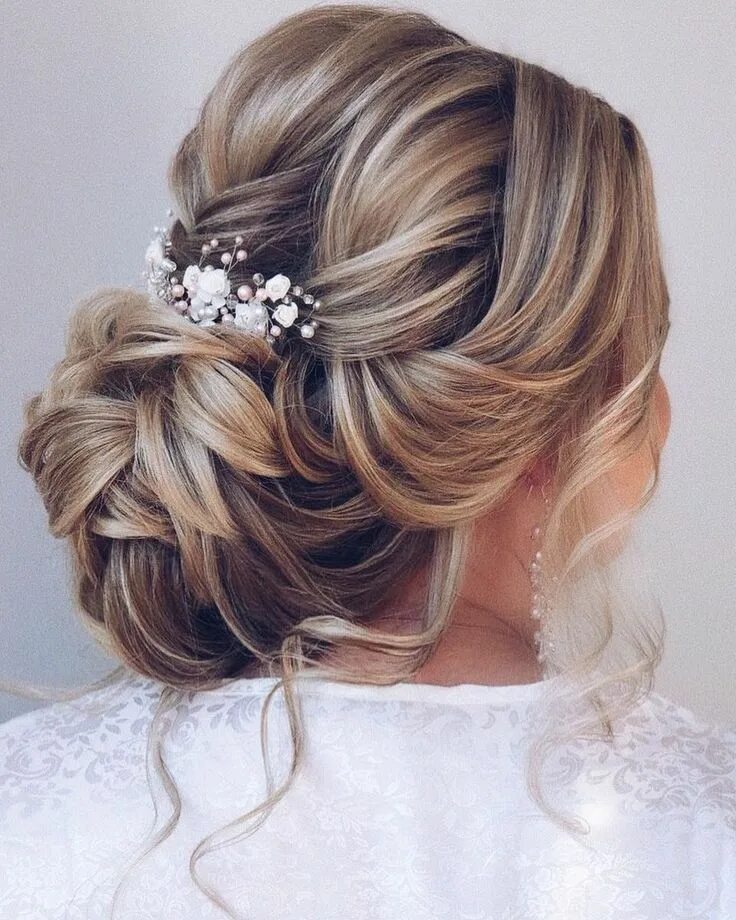 Красивые прически на свадьбу на средние Wedding Hairstyles : Illustration Description Elegant Wedding Hairstyles and Upd