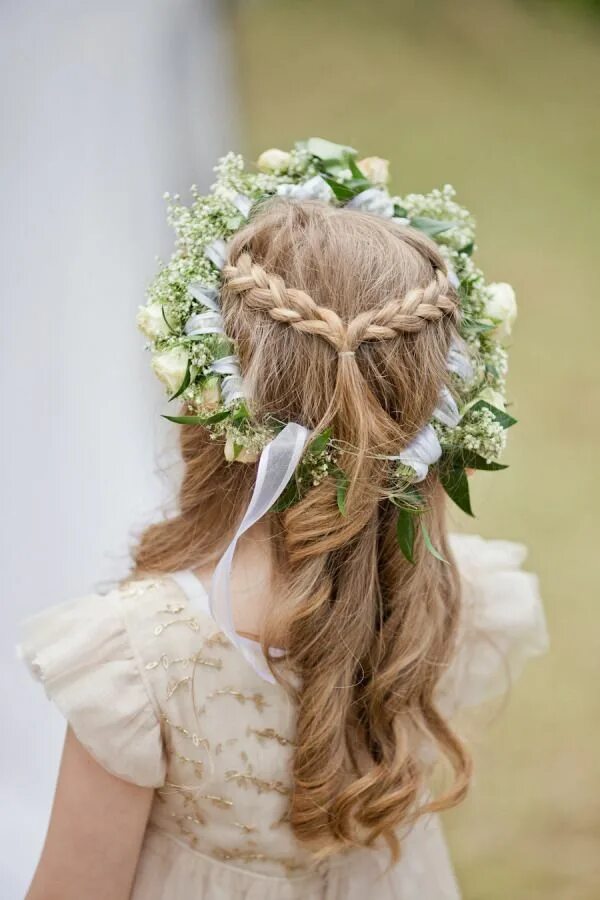 Красивые прически на свадьбу ребенку Pin on wedding inspiration