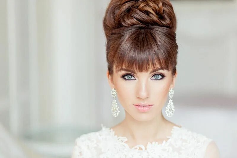 Красивые прически на волосы с челкой эль стиль Wedding hairstyles for long hair, Long hair styles, Wedding hairstyles
