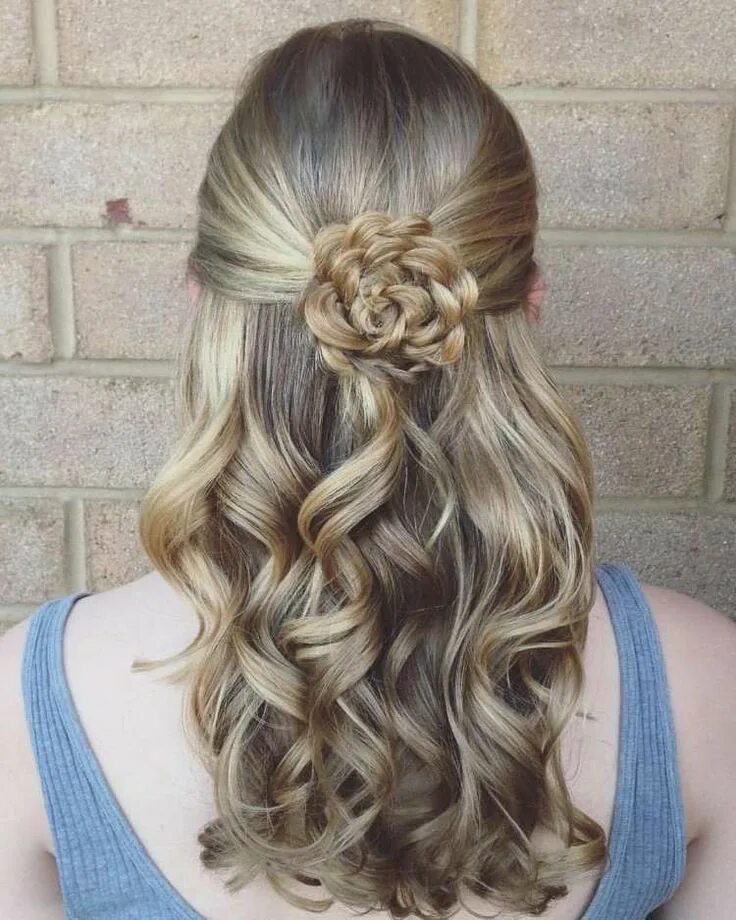 Красивые прически на выпускной 11 класс tresse cheveux originale Peinados con trenzas, Peinado semirecogido con trenzas,