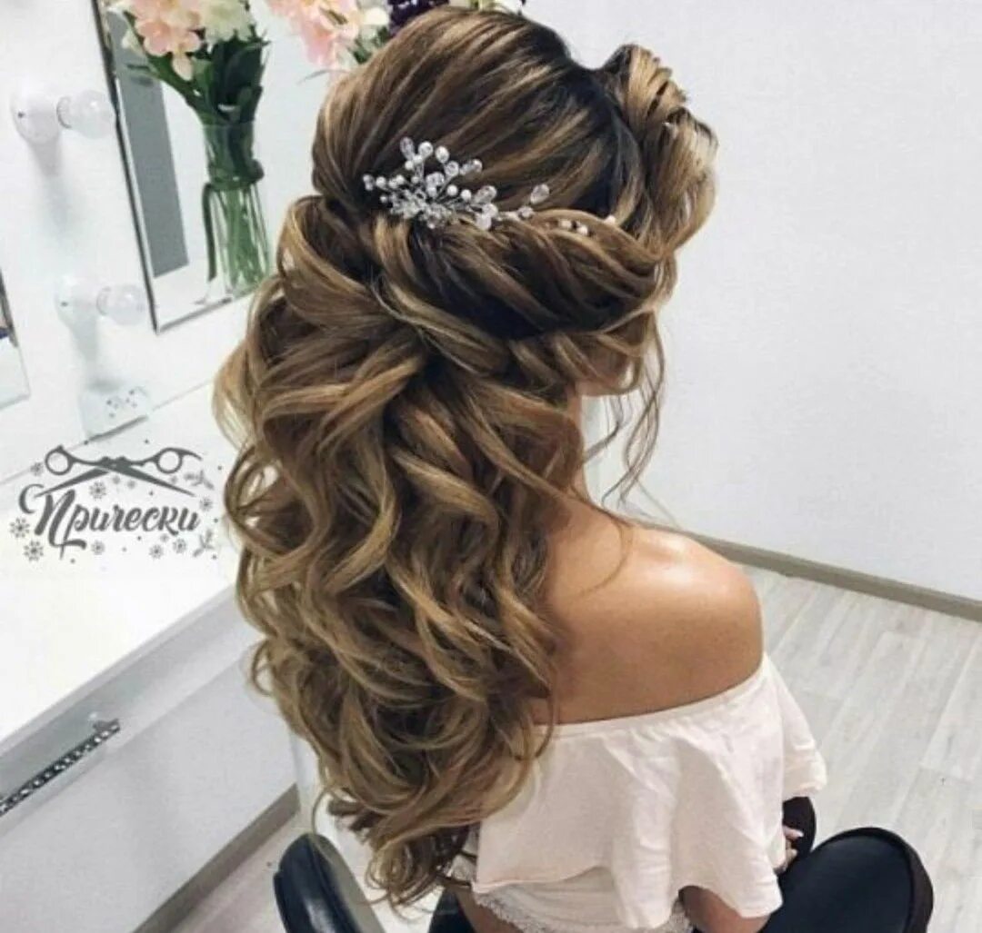 Красивые прически на выпускной на длинные Pin by Dia& Di on Hairstyle Hair styles, Natural hair styles, Hair inspiration