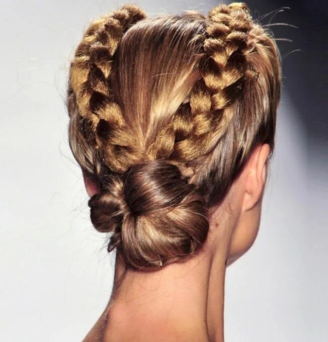Красивые прически на выступление haarkapsels en vlecht kapsels - Google Search Hair styles, Braided updo, Box bra