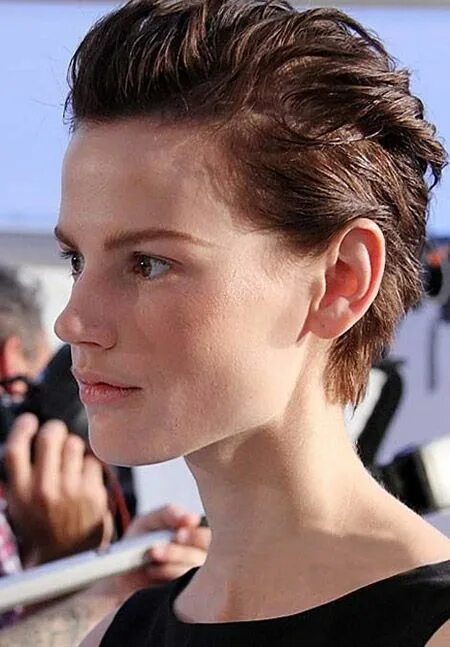 Красивые прически под мальчика Trendy Short Hairstyles 2013 Short hair styles, Short hair styles 2014, Short sa