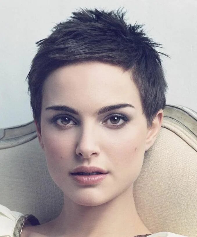 Красивые прически под мальчика Pin by Kristof Levay on Haircuts Very short hair, Short hair styles pixie, Super