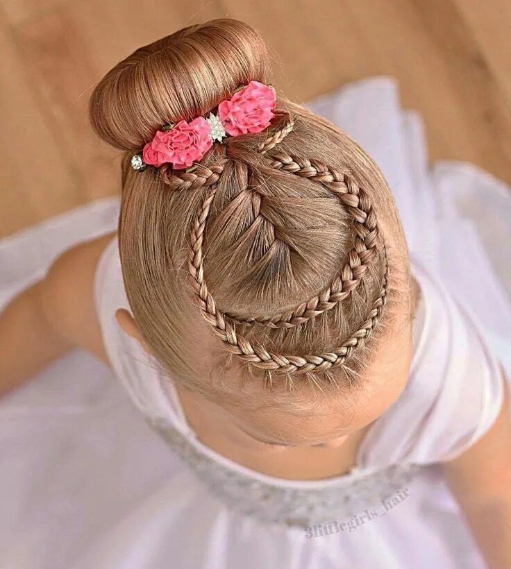 Красивые прически ребенку картинки Pin by Kenneth McKnight on Hair Princess hairstyles, Girl hair dos, Kids hairsty