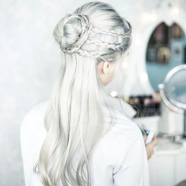 Красивые прически с белыми волосами Instagram photo by Roxi * May 31, 2016 at 4:53pm UTC Hair tutorial, Long hair st