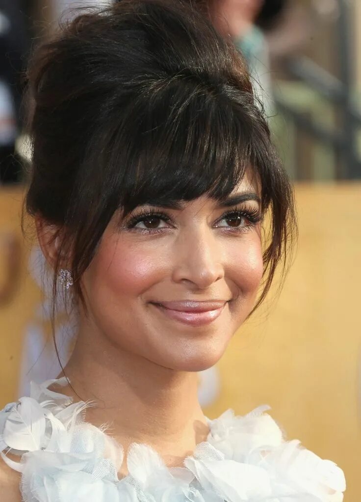 Красивые прически с челкой шторкой hannah simone hair, bangs . Beauty Hairstyles with bangs, Wedding hair bangs, Br