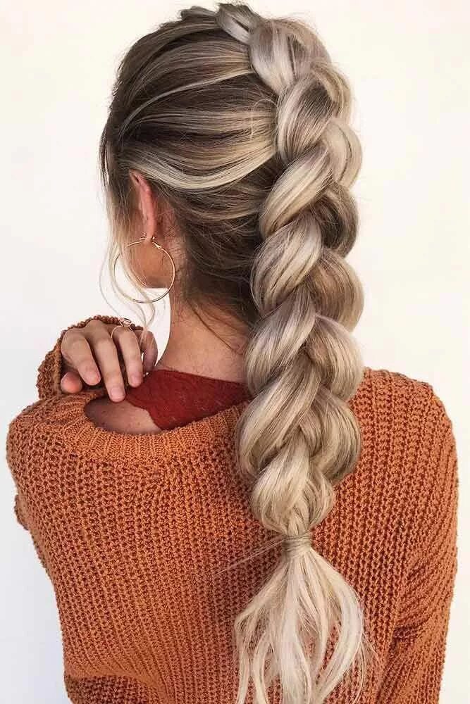 Красивые прически с косичками Braided Mohawk: Women Give A New Definition Of The Punky Trend Penteados lindos,