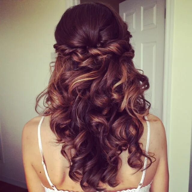 Красивые прически с кудрями 18 Wedding Hairstyles You Must Have - Pretty Designs Wedding hairstyles, Hair st