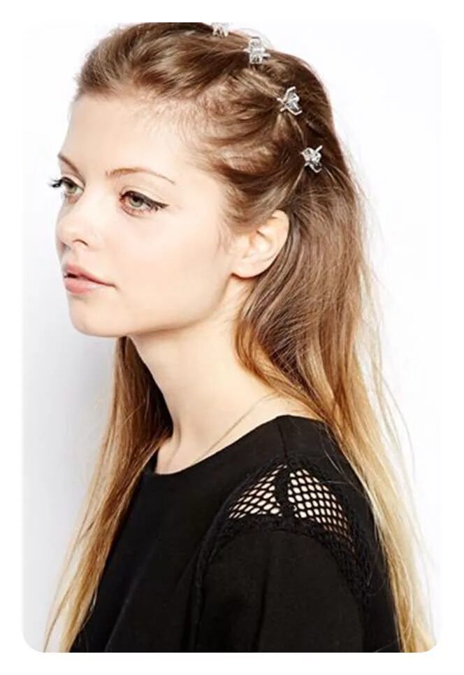 Красивые прически с маленькими крабиками 60 90’s Hairstyles That Have Comeback For 2018 Clip hairstyles, 90s hairstyles, 
