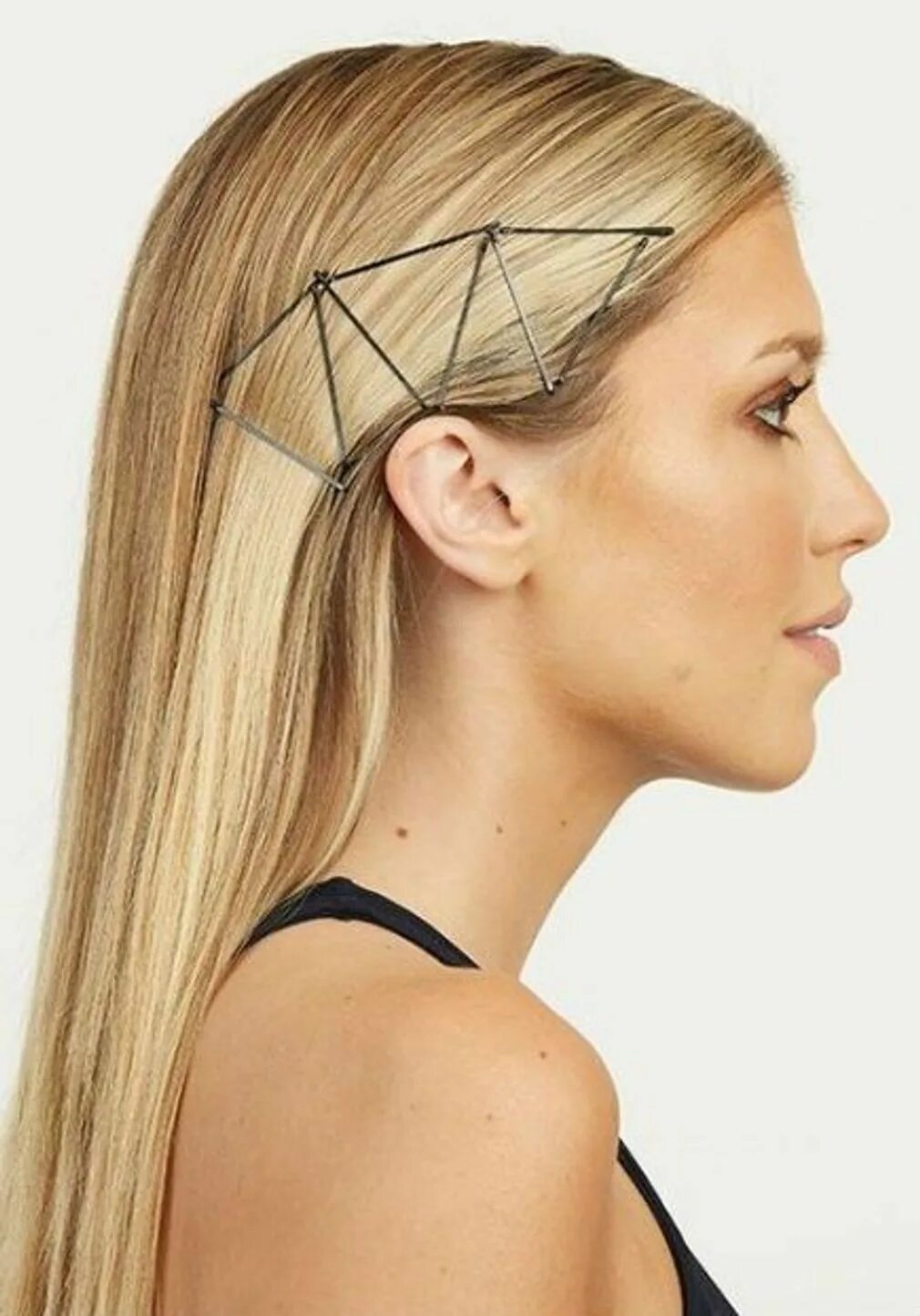 Красивые прически с невидимками 75 idées coiffure pour les fêtes Long hair styles, Bobby pin hairstyles, Cool ha
