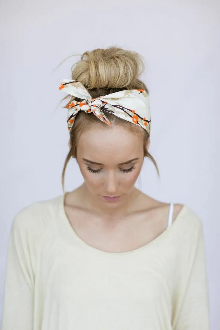 Красивые прически с повязкой на голове Dolly Bow Tie On Headband Doubles as Bun Wrap in by ThreeBirdNest, $18.00 Bandea