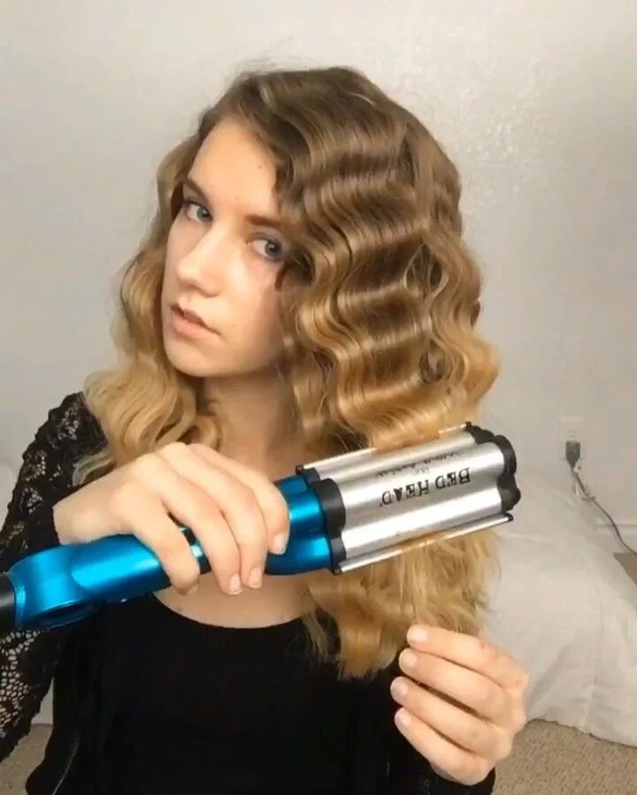 Красивые прически сделанные плойкой Mermaid Waves!! . Love these waves on my short hair, with the "TIGI Wave Artist"