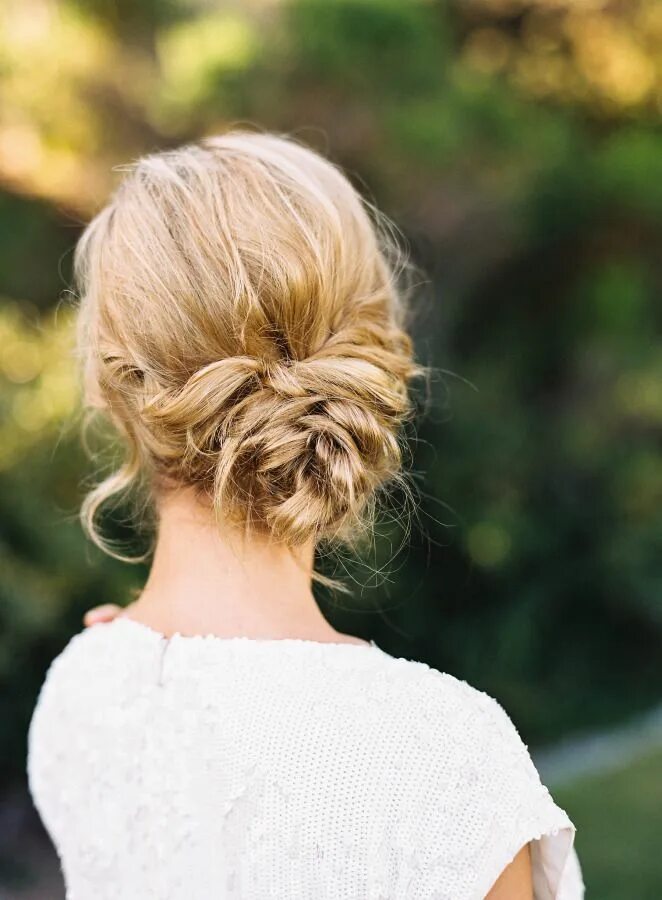 Красивые прически сзади Summer Romance Engagement Shoot Elegant wedding hair, Unique wedding hairstyles,