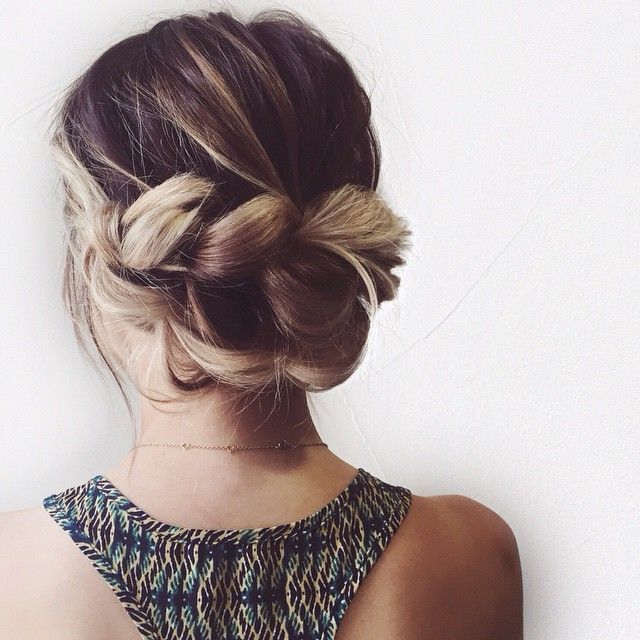 Красивые прически сзади фото Pin by Trona Freeman Digital Marketin on HAIR STYLES FOR WOMEN Hair beauty, Hair
