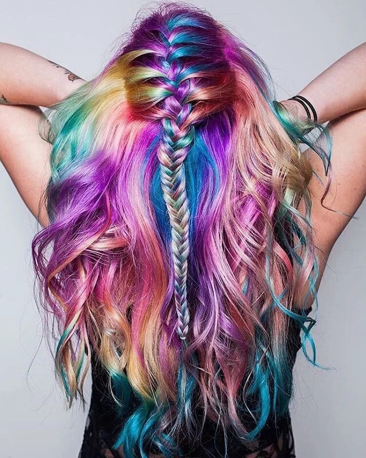 Красивые прически цветные Multi-Colored Beachy Waves And Dutch Braid making are easier with 3 barrel curli