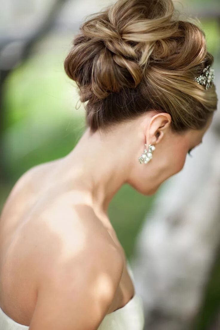 Красивые прически убранные волосы Rustic Meets Romantic Waring House Wedding ウ ェ デ ィ ン グ ヘ ア ス タ イ ル, ウ ェ デ ィ ン グ 