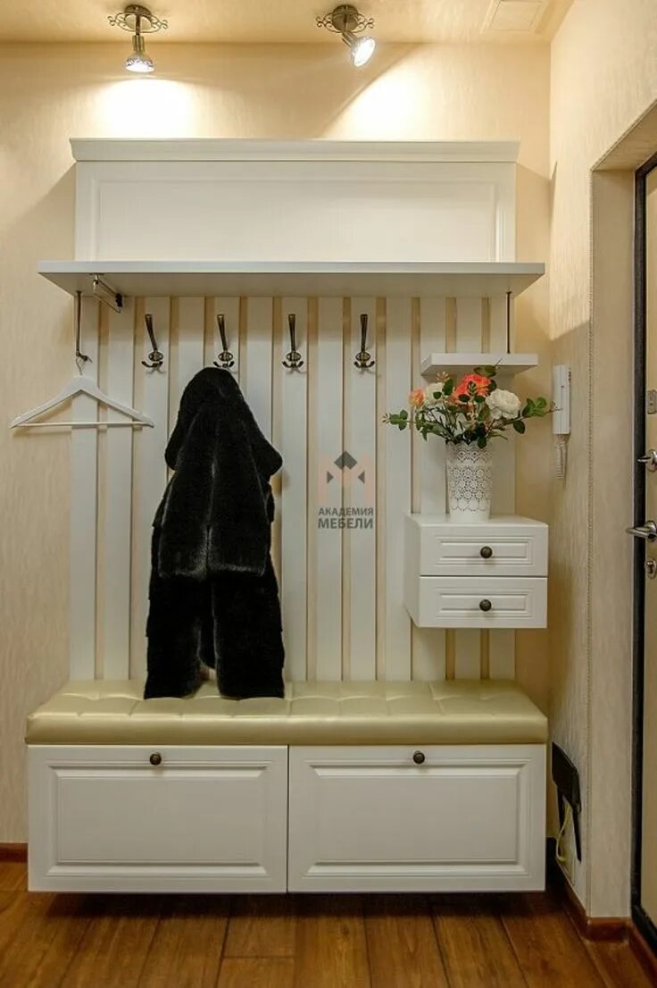 Красивые прихожие своими руками фото Прихожая на Павла Усова Decor, Furniture, Home decor