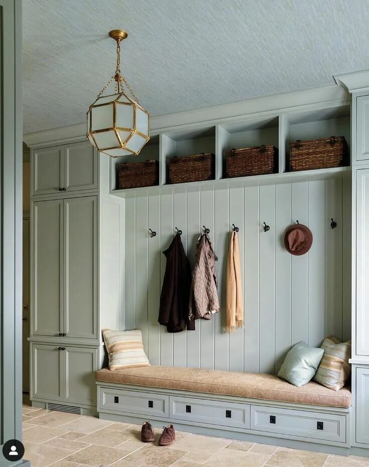 Красивые прихожие своими руками фото Pin on Modern Colonial Mudroom design, Mudroom laundry room, Mudroom entryway