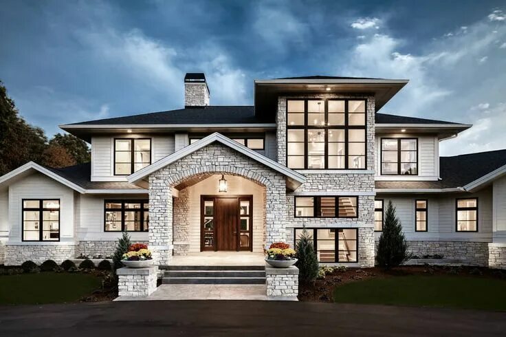 Красивые проекты коттеджей фото Traditional Meets Contemporary in Sophisticated Michigan Home (Freshome) House s