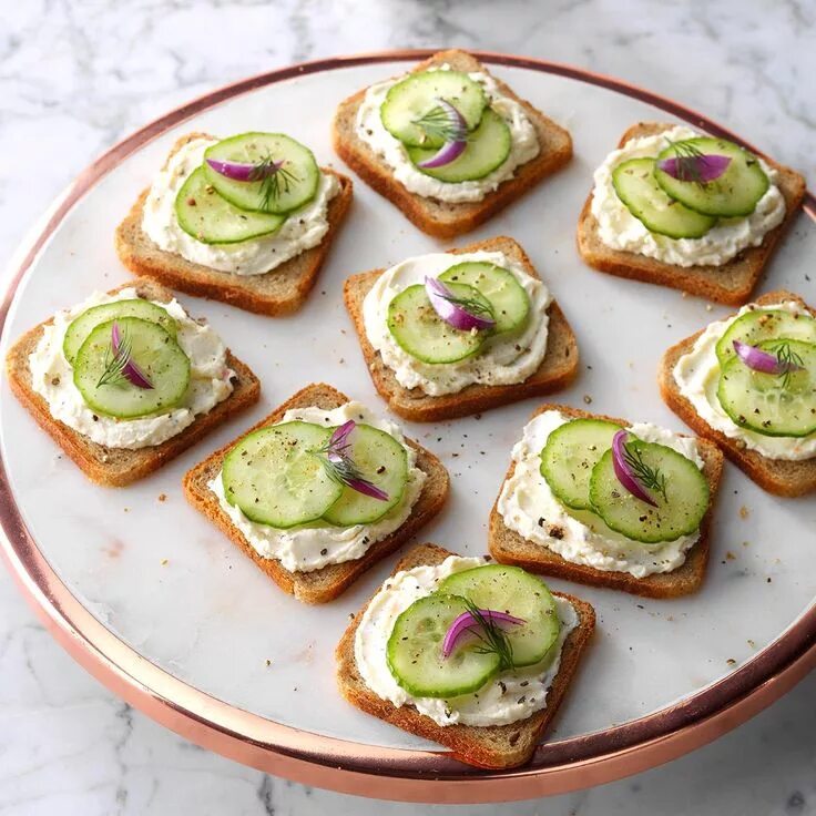 Красивые простые рецепты с фото Cucumber Party Sandwiches Recipe Party sandwiches, Cucumber recipes, Vegetarian 