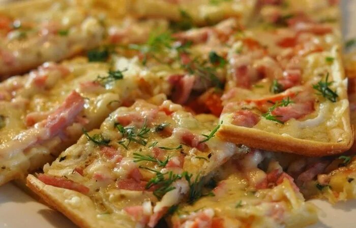 Красивые простые рецепты с фото Пицца с ветчиной и сыром - пошаговый рецепт с фото