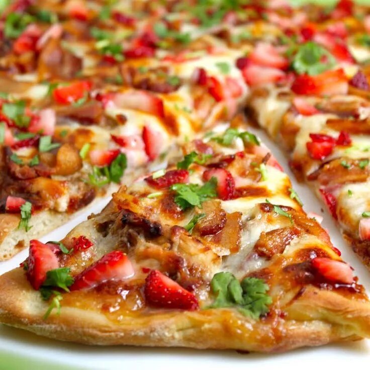 Красивые простые рецепты с фото Strawberry Balsamic PIzza Recipe Delicious pizza, Recipes, Strawberry pizza