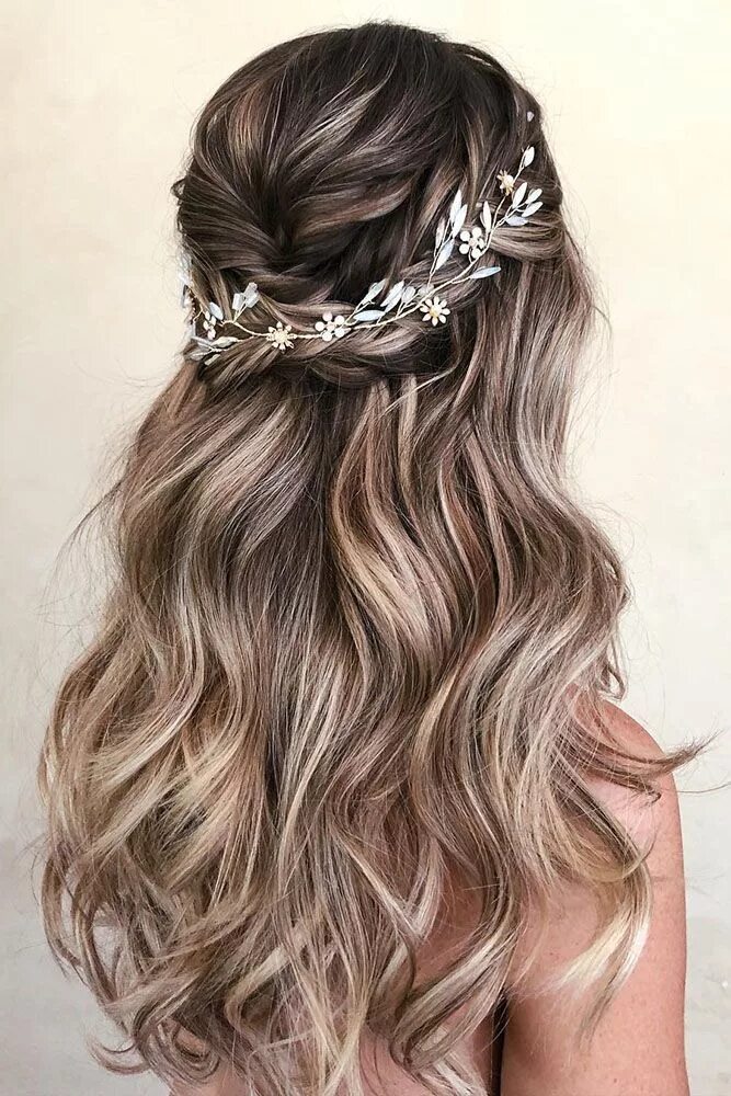 Красивые распущенные прически Half Up Half Down Wedding Hairstyles 2023 Guide: 70+ Looks Penteados, Penteado n