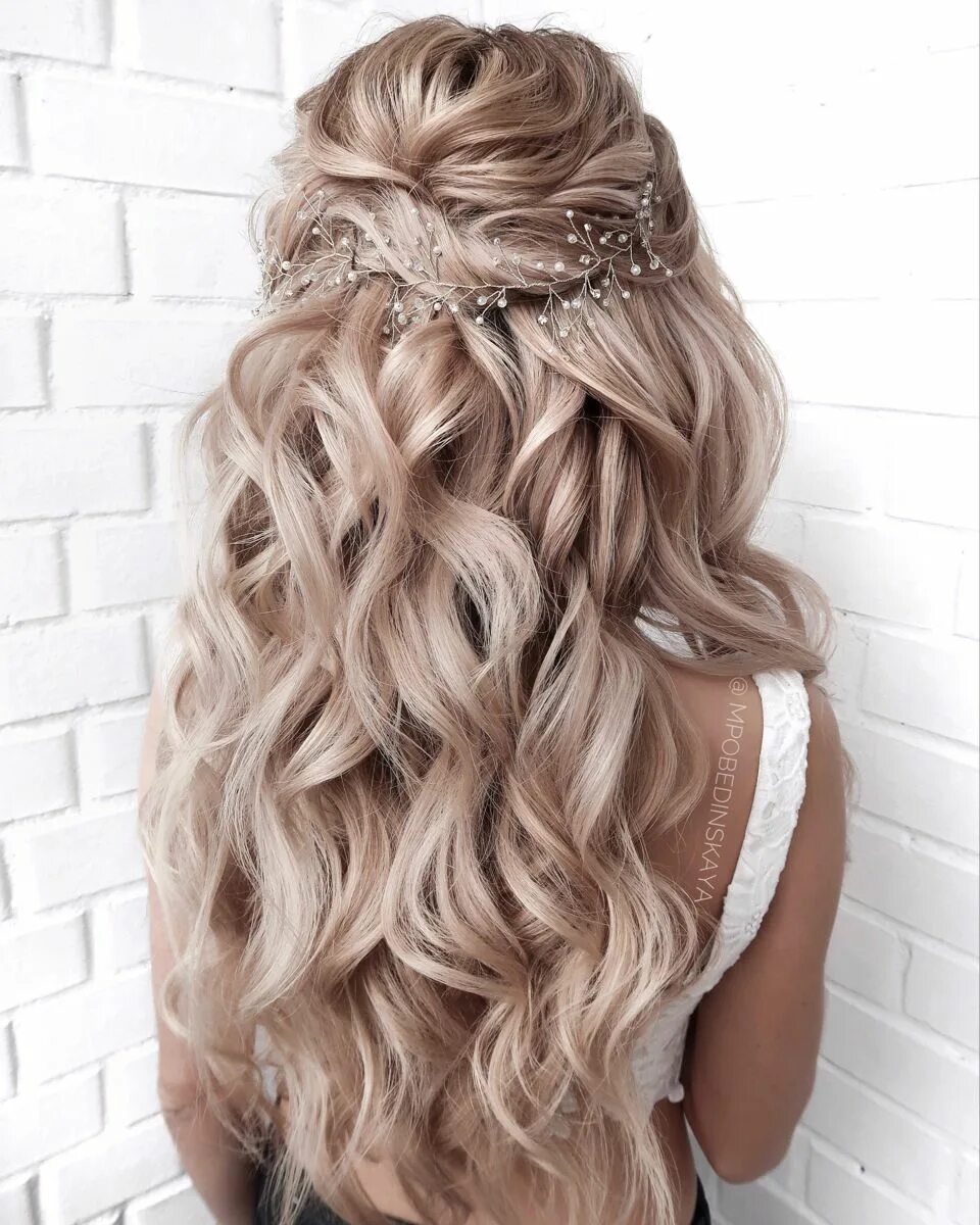 Красивые распущенные прически Login * Instagram, Свадебная причёска in 2024 Wedding hairstyles for long hair, 