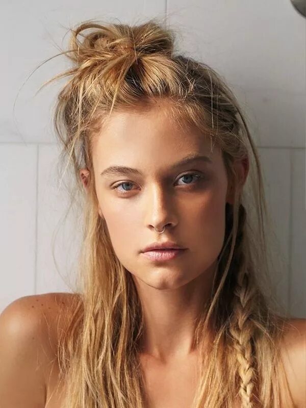Красивые растрепанные прически 100+ Septum Piercing Ideas, Experiences and Piercing Information Half bun hairst