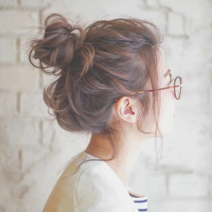 Красивые растрепанные прически Black Swan Long hair styles, Messy bun for short hair, Bun hairstyles for long h