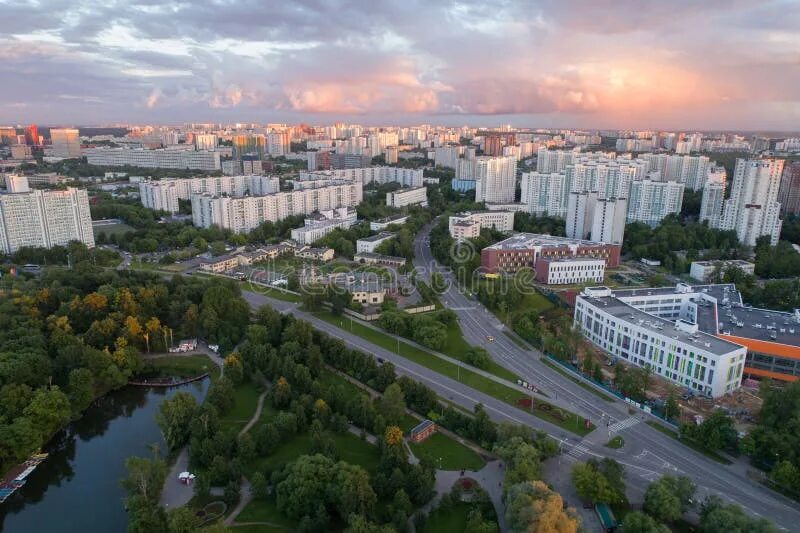 Красивые районы москвы фото View from the Height To the Park and Large Modern Houses. Stock Photo - Image of