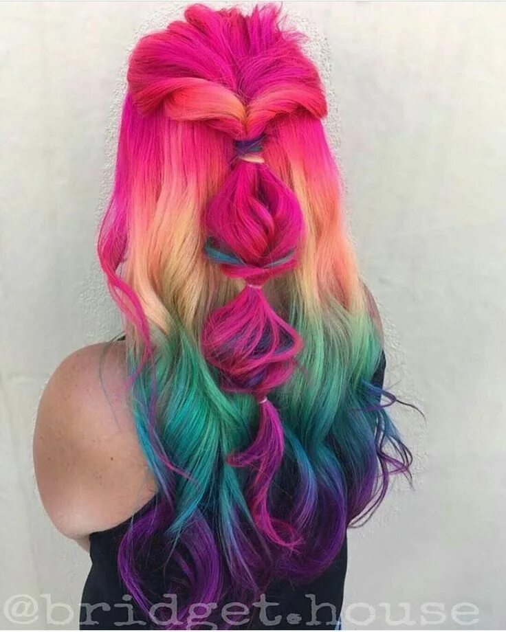 Красивые разноцветные прически Super cute hairstyle and crazy rainbow colors! Hair color crazy, Bright hair, Br