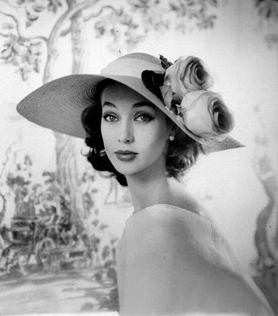 Красивые ретро фото женщин Let These Vintage Hats Inspire Your Easter Bonnet Game Hats vintage, Beautiful h