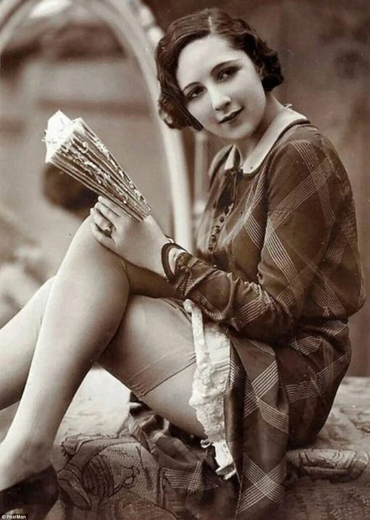 Красивые ретро фото женщин Pin by Adrian Simionescu on vintage 1920s flapper, Flapper, Portrait photography