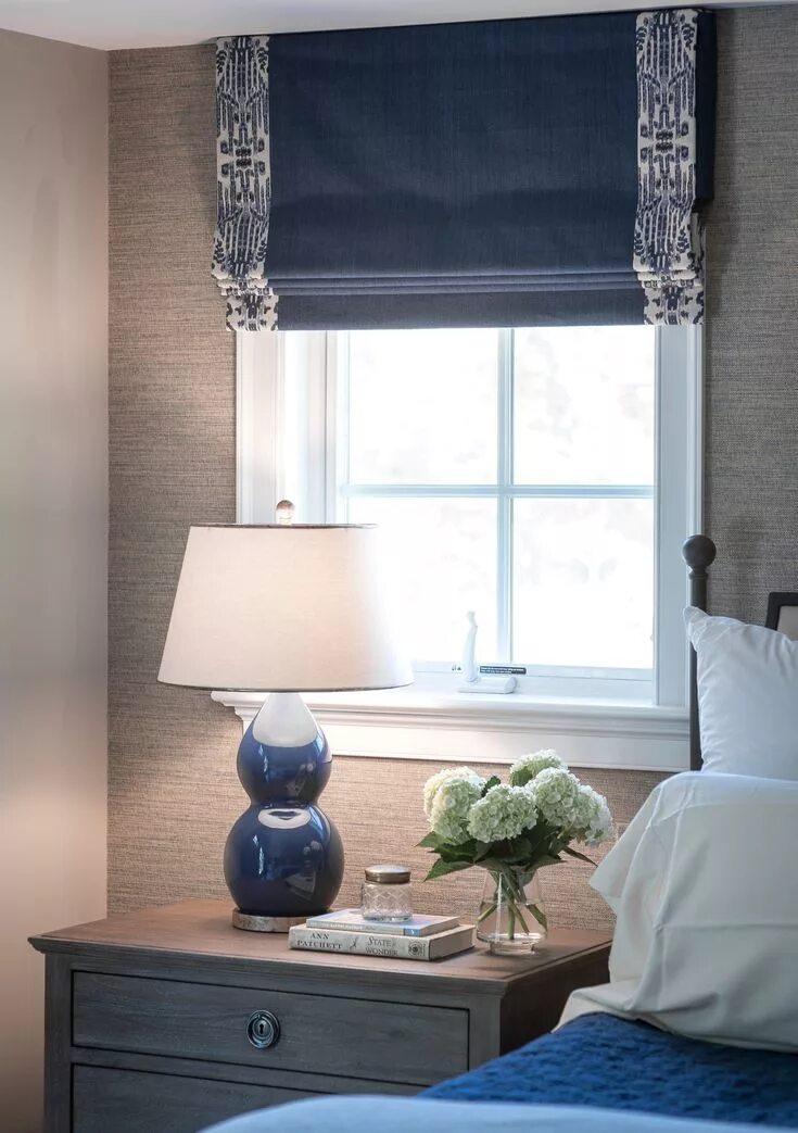 Красивые римские шторы фото Hills Bedroom by Cory Connor Designs - Lookbook - Dering Hall Bedroom design, Mo