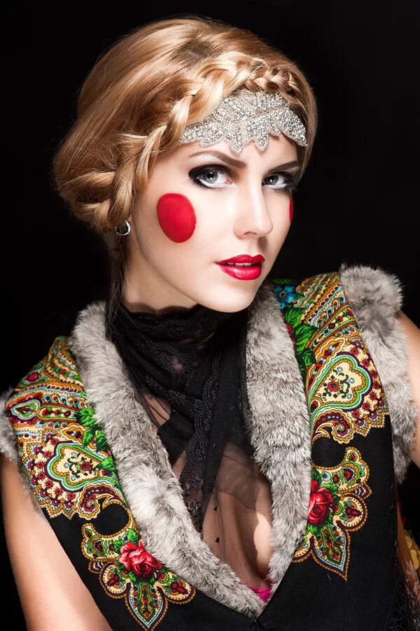 Красивые русские макияж Matryoshka Alive :: Behance