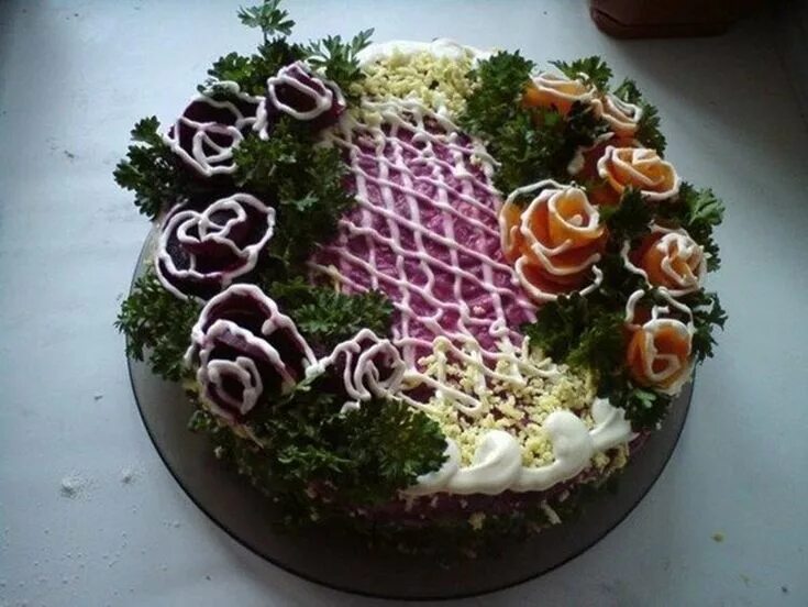 Красивые салаты на праздничный стол фото Idei spectaculoase pentru decorarea mâncărurilor Food, Desserts, Cake