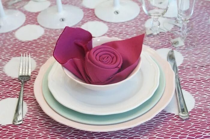 Красивые салфетки на стол праздничный фото Pin auf servietten falten hochzeit