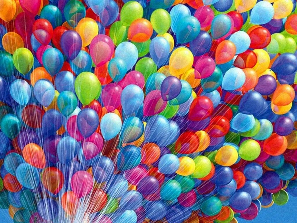 Красивые шары фото с днем рождения Colorful House Air Balloons