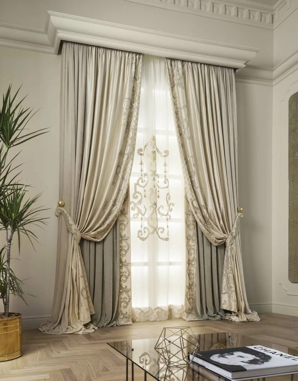 Красивые шторы классика фото Шторы Chicca Orlando Prestige по цене 615 600 руб. - купить итальянскую мебель в