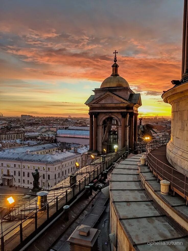 Красивые спб где фото "Magical sunset on Saint Petersburg" by opheliaautumn Redbubble Санкт-петербург,