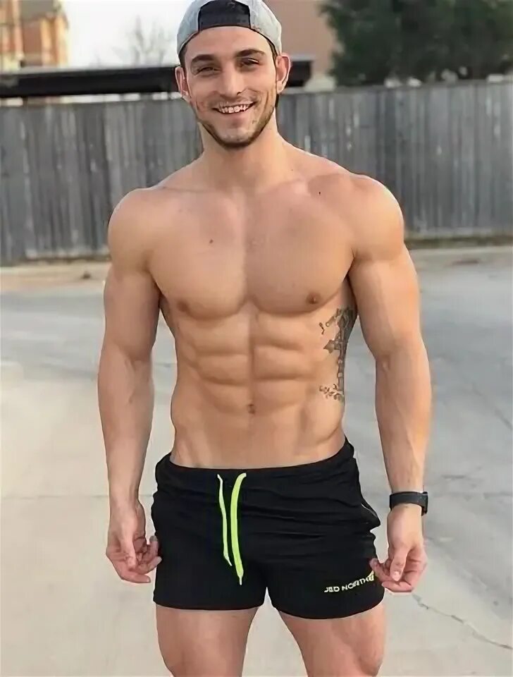 Красивые спортивные парни фото Épinglé sur Men Beachwear