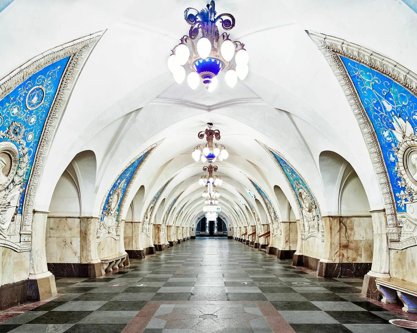 Красивые станции метро москва фото Экскурсии в метро Москвы: по станциям, тоннелям и депо метрополитена для детей и