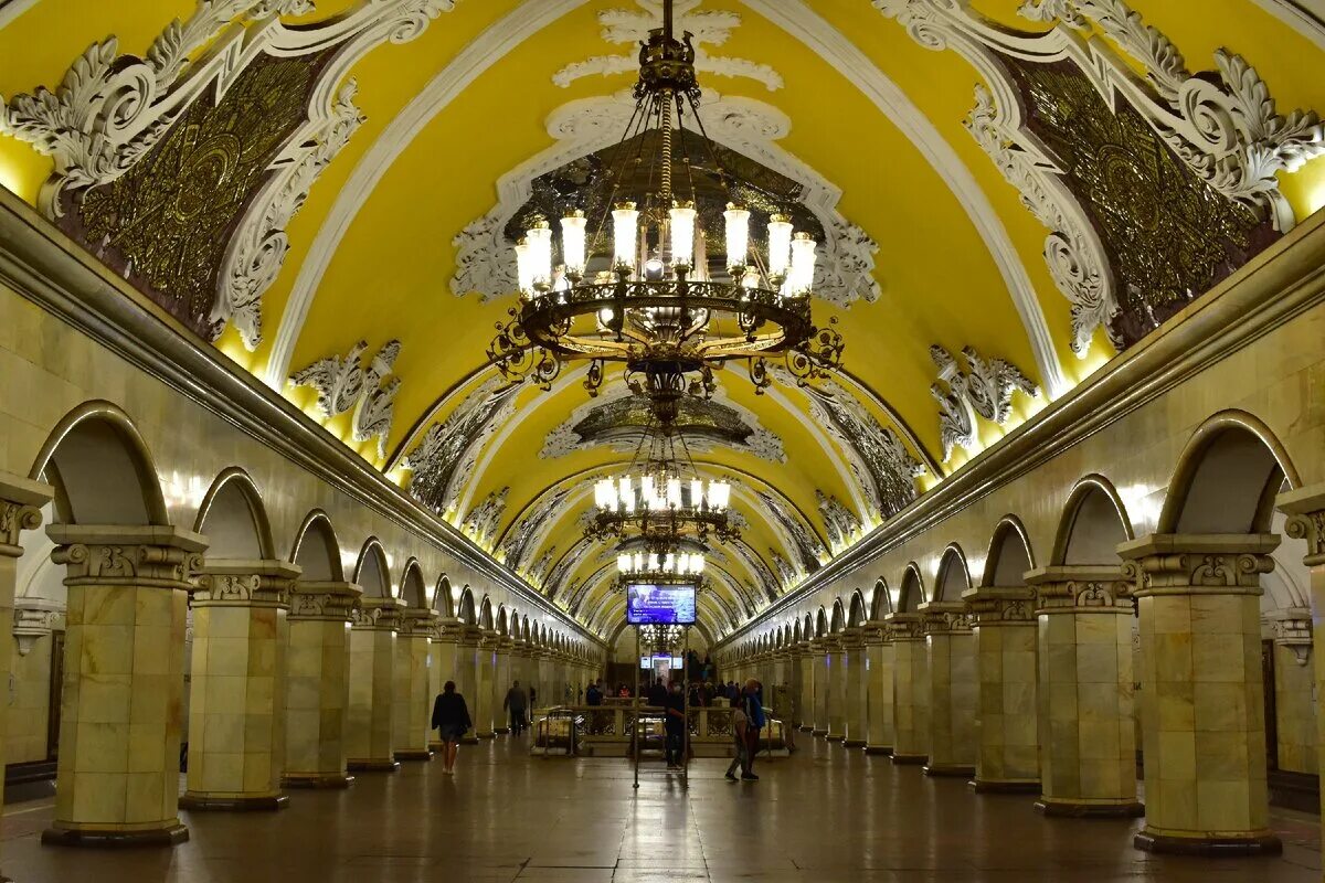 Красивые станции московского метро фото Московский метрополитен самый