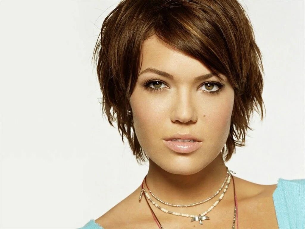 Красивые стрижки девушек фото love this color... new shade for fall. I wonder how this cut would look on me...