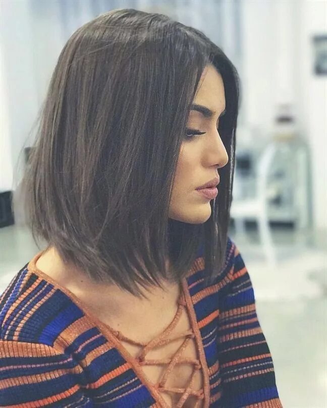 Красивые стрижки длинное каре Pin em Pretty Cabelo curto retrô, Cabelo loiro nas pontas, Cabelo perolado