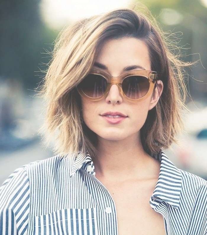 Красивые стрижки для девушек 2024 Pin by Katie Scott on LOB & BANGS Haircut for thick hair, Thick hair styles, Hai